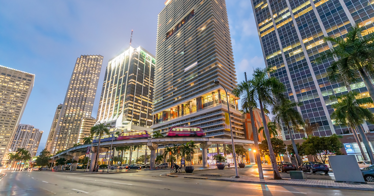 Pros and Cons of Moving to Miami, Florida