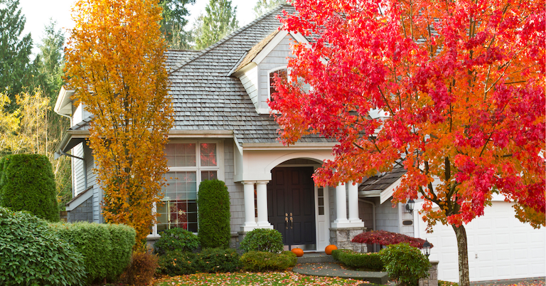 5 Fall Home Exterior Projects for Selling Your Home This Fall