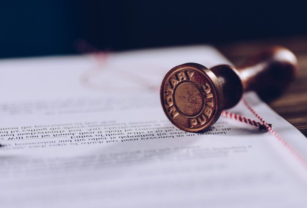 How to Become a Notary in Florida