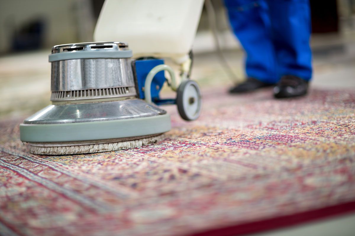 Effective Tips For Cleaning Your Rugs Like A Pro