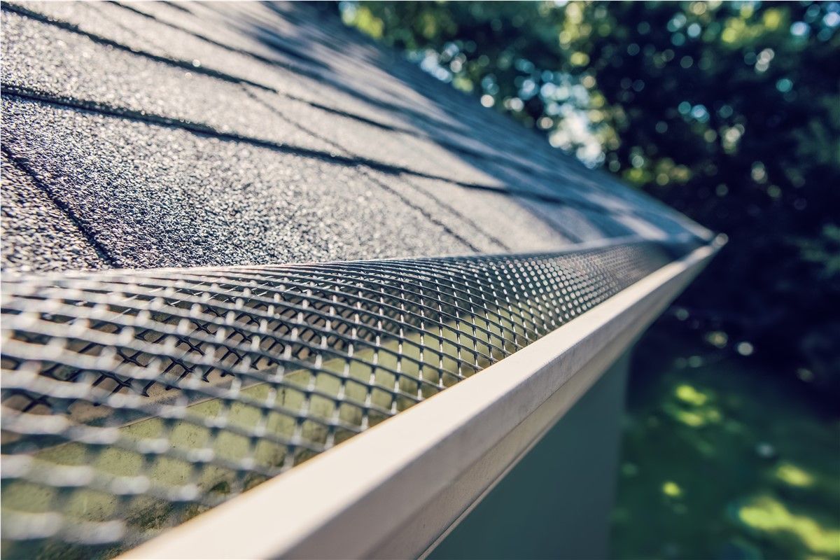 7 Best Gutter Guards to Protect Your Home in 2023