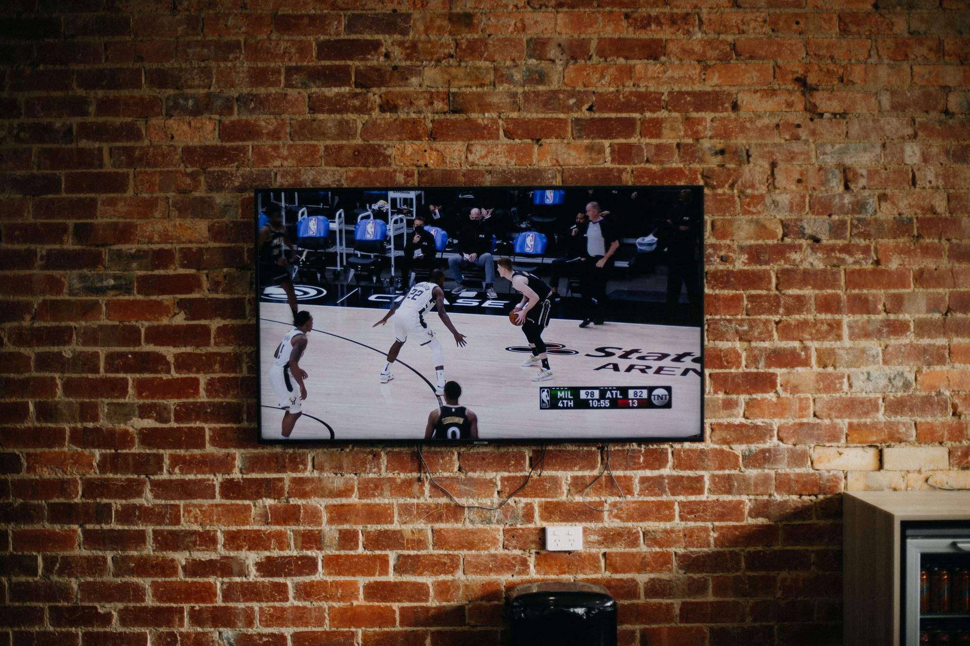 Six Options for Mounting Your TV on the Wall: Which Is Right for You?