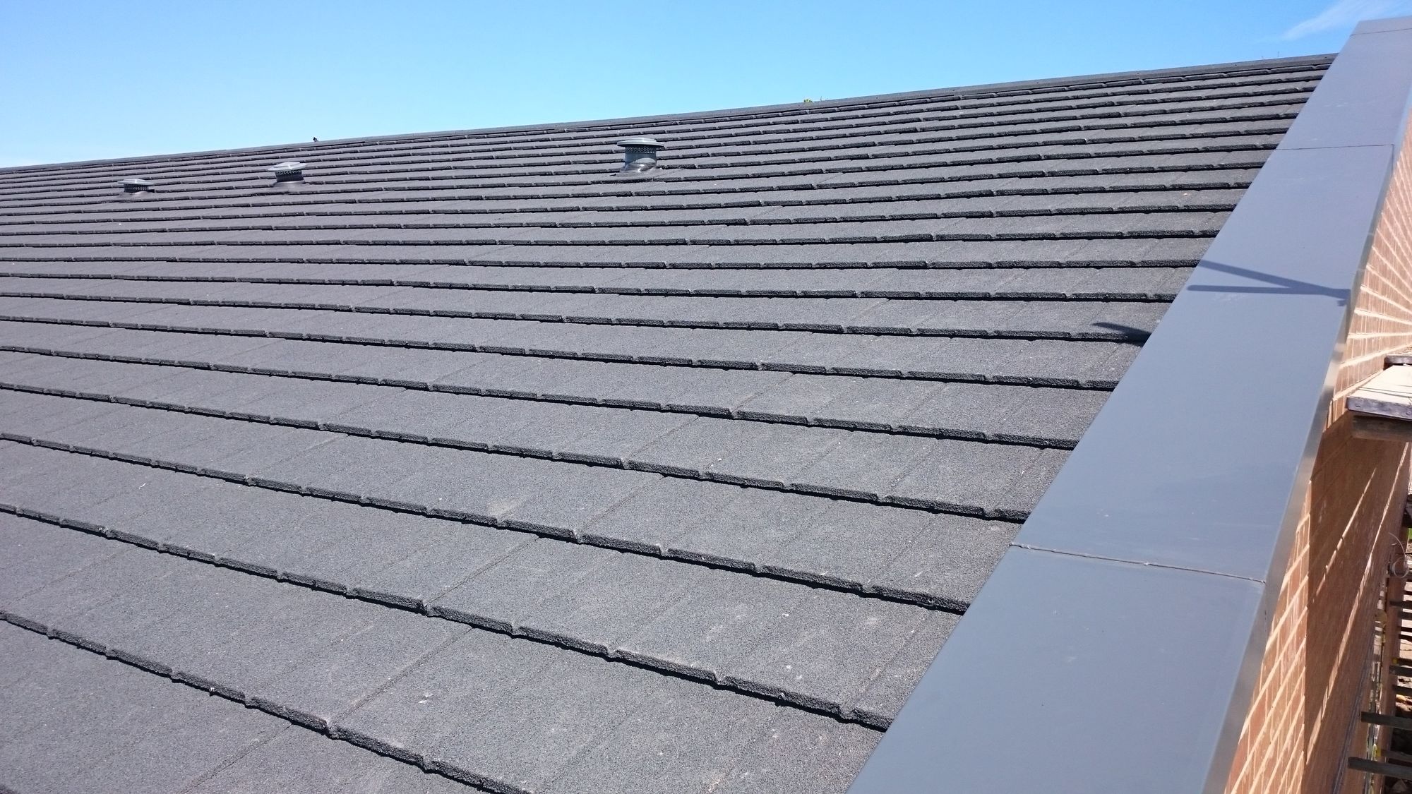 Discover the Key Benefits of Low-Pitch Roofing