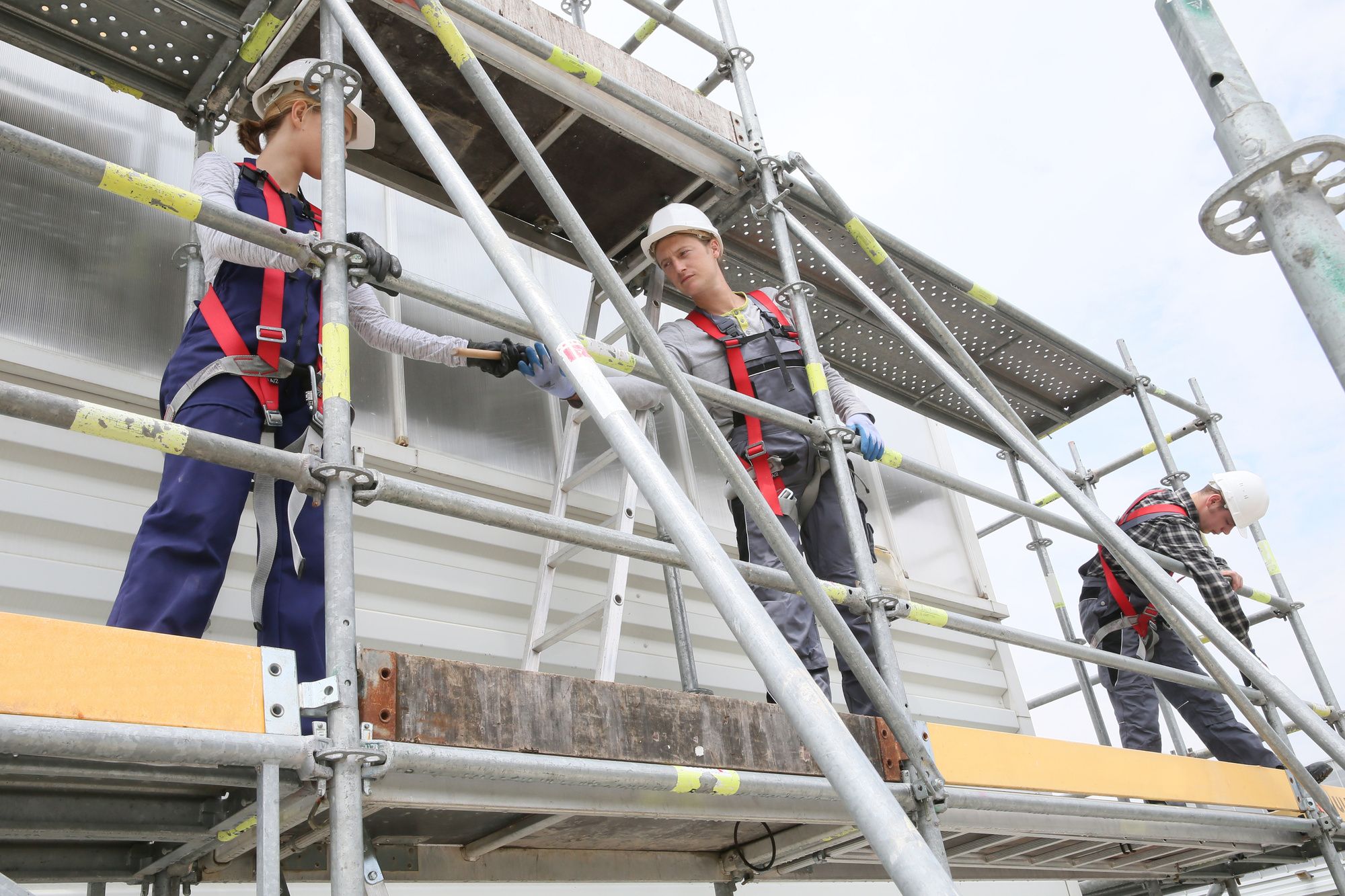 How To Inspect Your Scaffolding: A 7-Step Guide