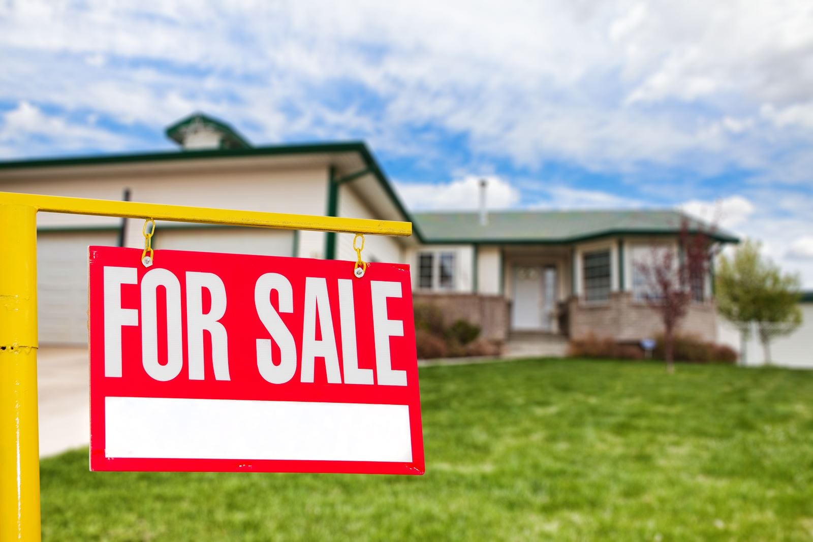 How to Buy a Foreclosure: A Guide for Landing Foreclosed Deals