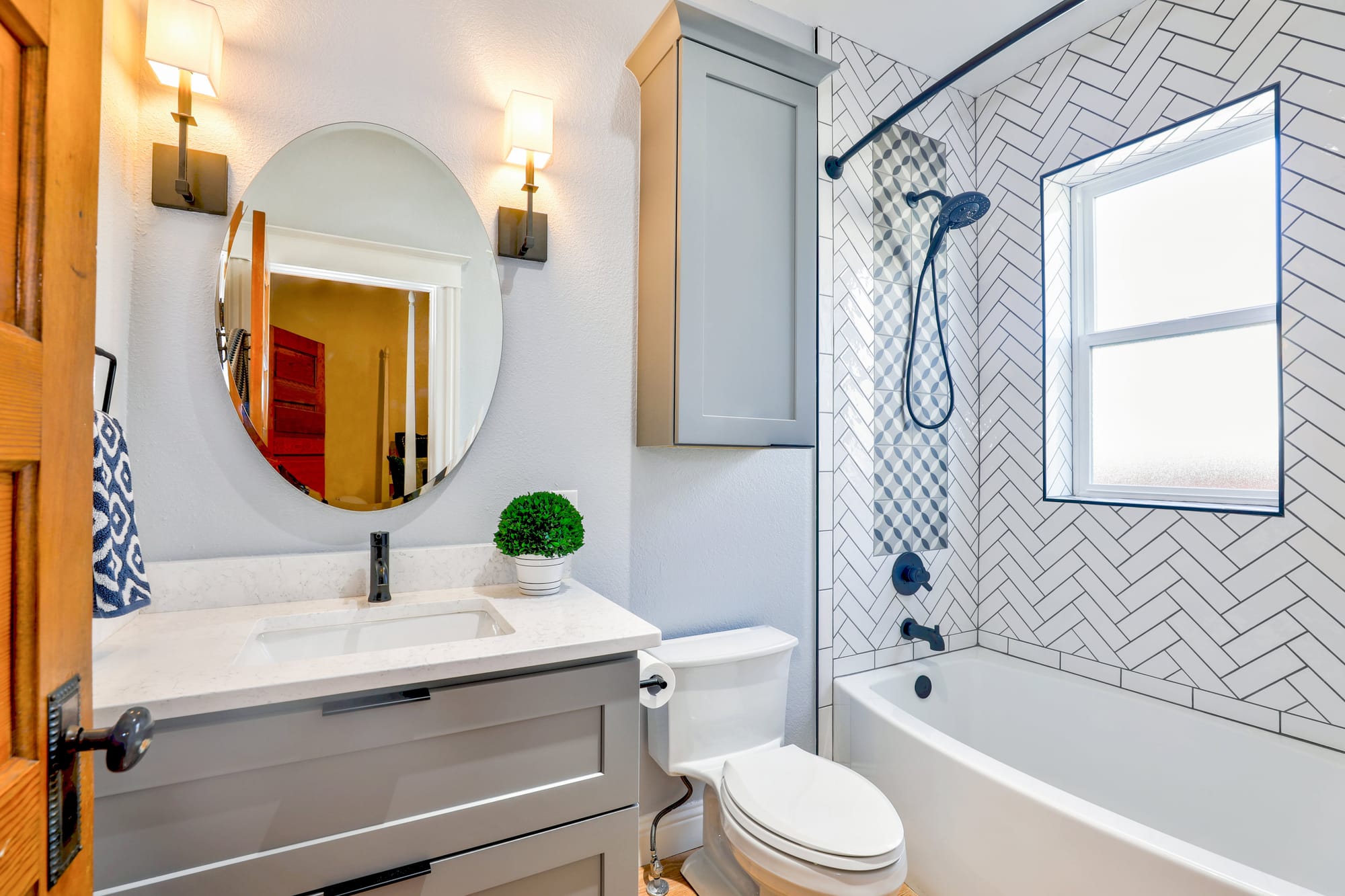 6 Ways You Can Improve Your Bathroom With Quick Updates